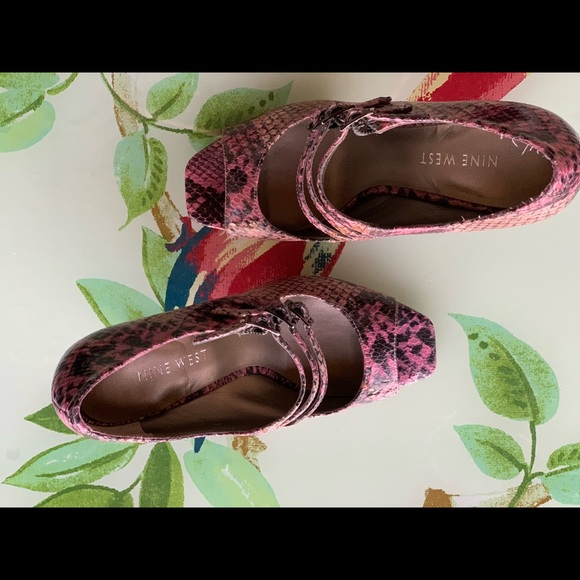 🌟Host Pick✨Nine West-Snake print open toe dress sandals EUC - Picture 3 of 6